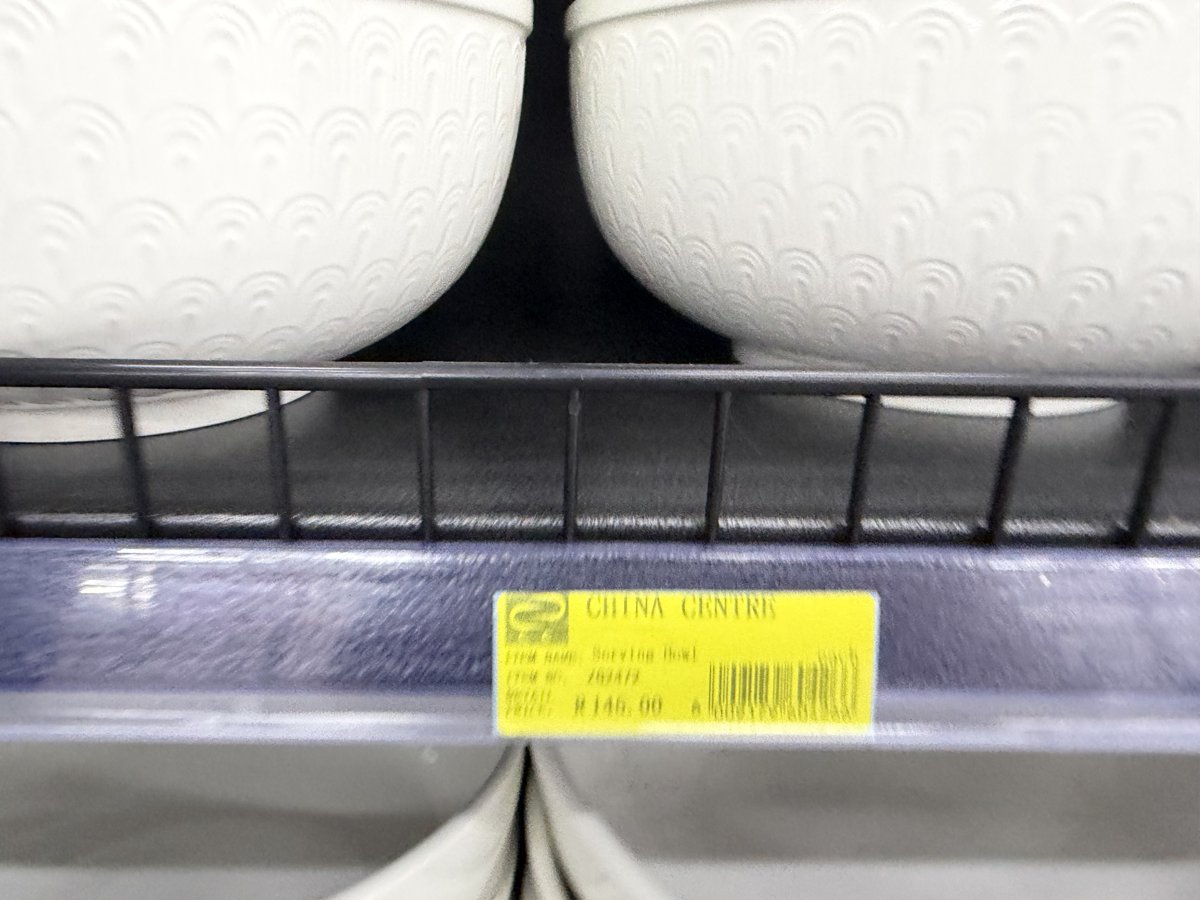 China Centre Fluted Serving Bowl (104472)