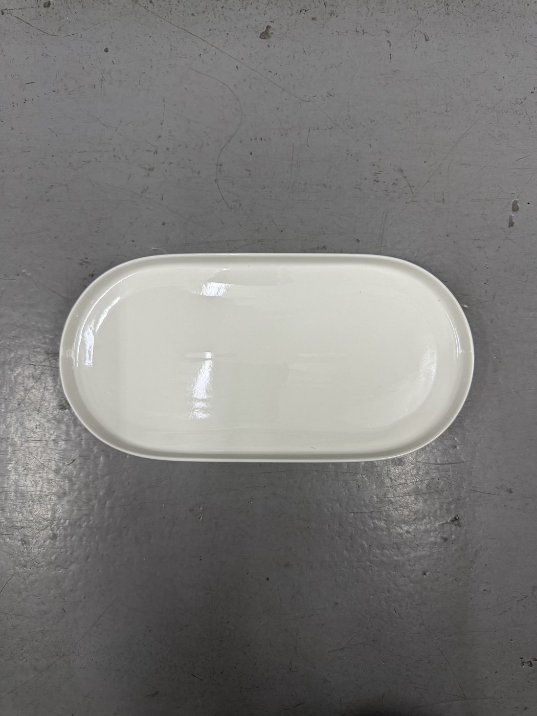 China Centre White Oval Serving plate